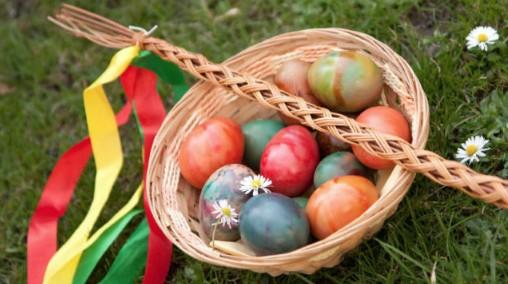 Pozvánka na velikonoční zábavu s kapelou Povodeň